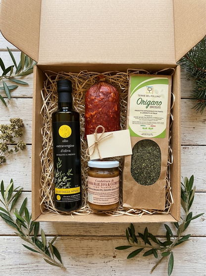 Cesta di Natale Assaggio: olio extravergine, 'nduja, origano e una confettura di stagione